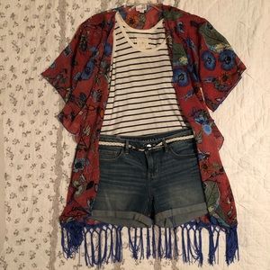 Sheer short sleeve cardigan with floral detail - S